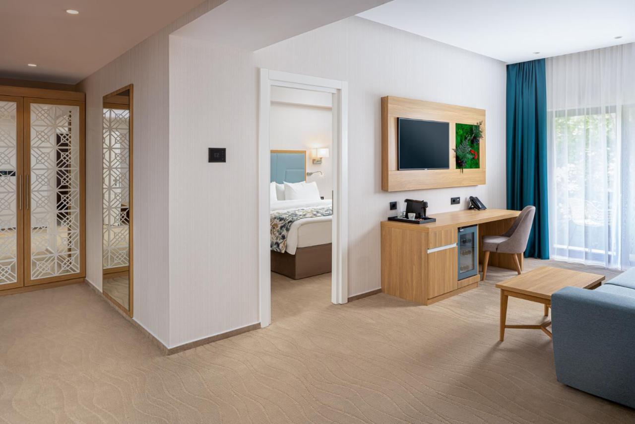 Alma Health & Spa Retreat Braila Bagian luar foto