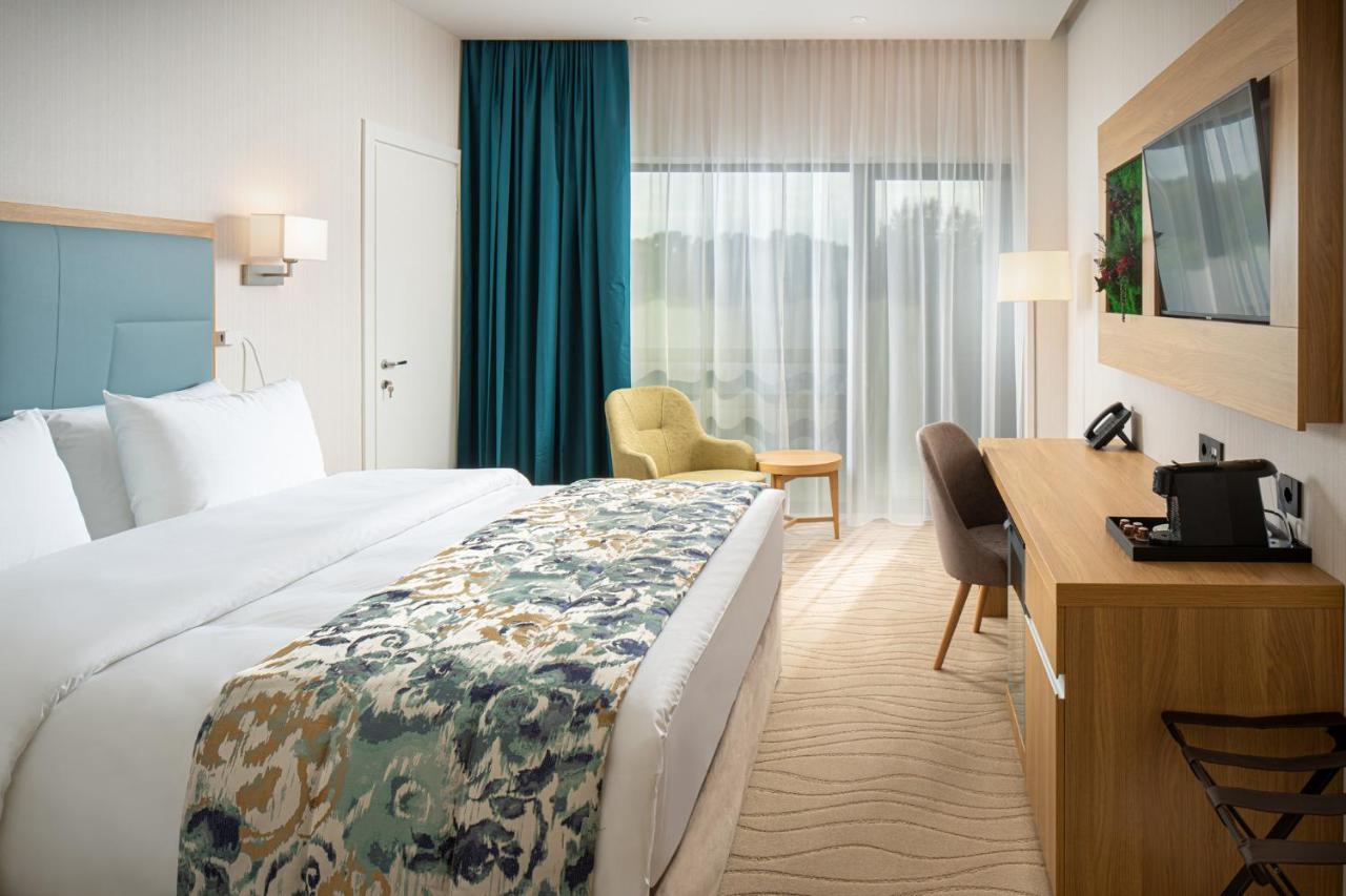 Alma Health & Spa Retreat Braila Bagian luar foto