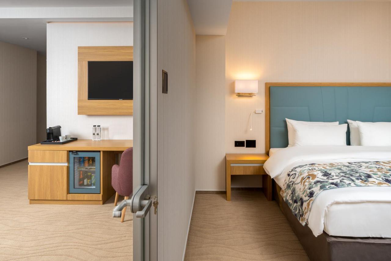 Alma Health & Spa Retreat Braila Bagian luar foto